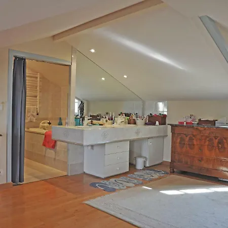 Spacious In France With Pool فيلة Floressas