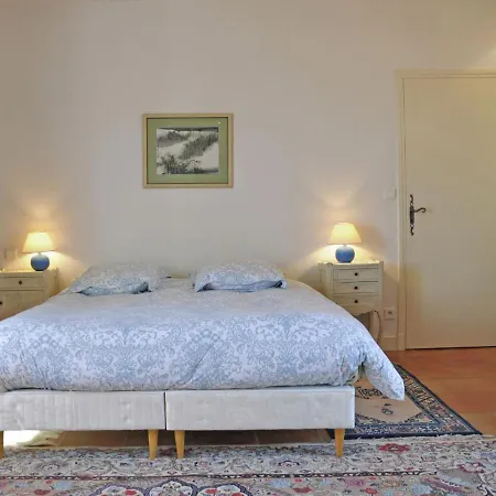Spacious In France With Pool فيلة *
